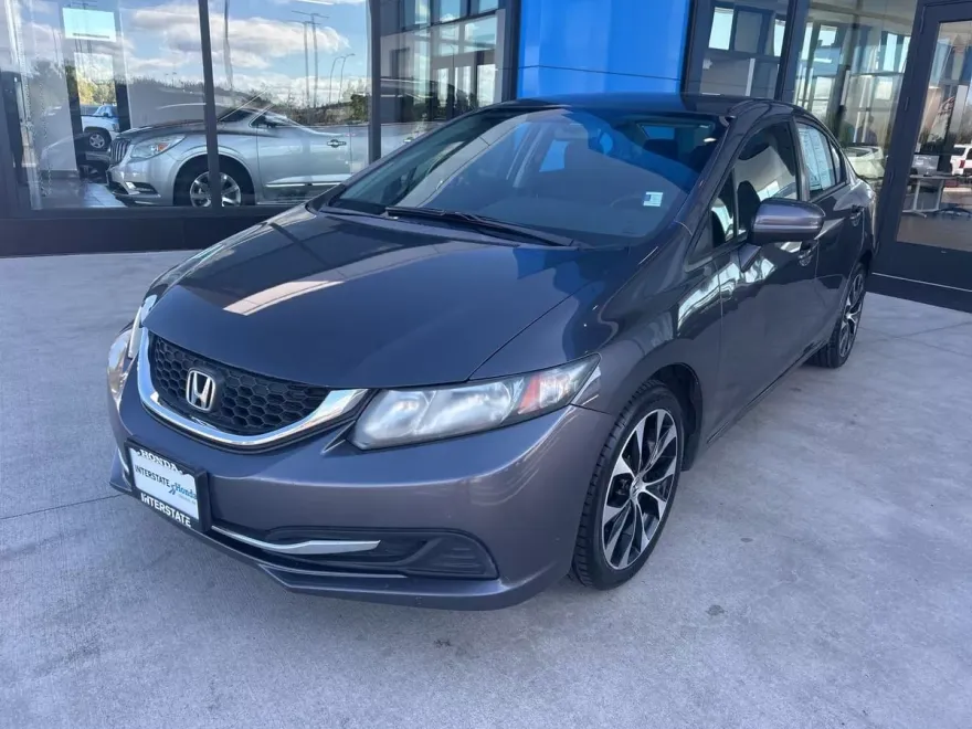 2015 Honda Civic LX photo 1