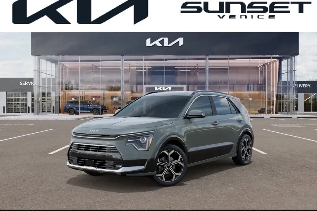 2025 Kia Niro EX Touring photo 1