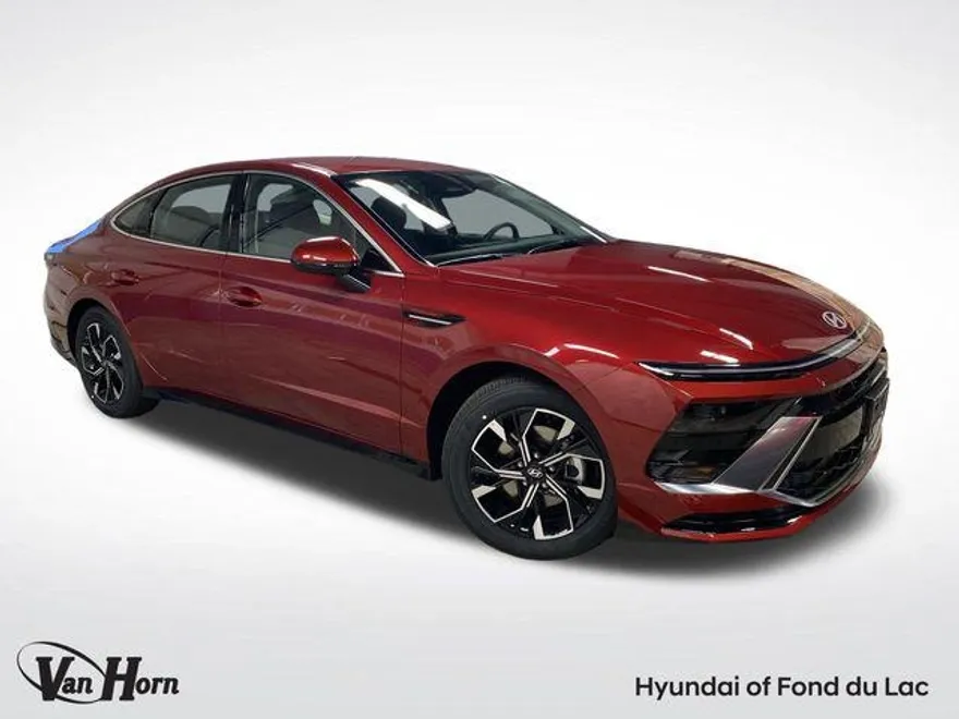 2025 Hyundai Sonata SEL photo 1