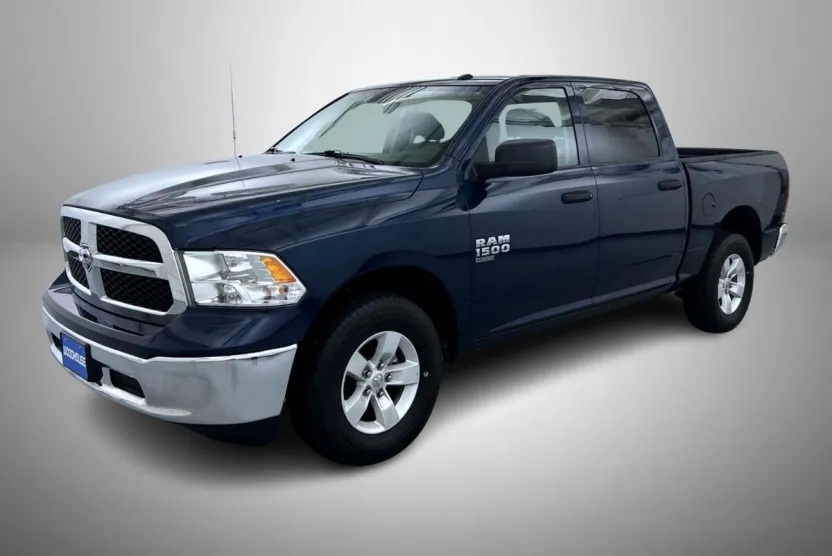 2022 Ram 1500 Tradesman photo 1