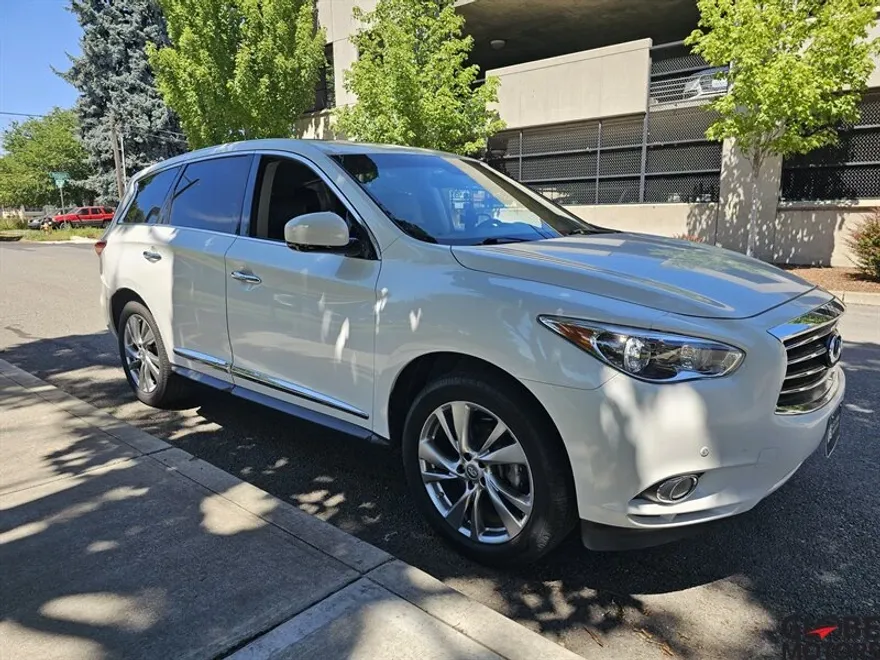 2013 Infiniti JX35 photo 1