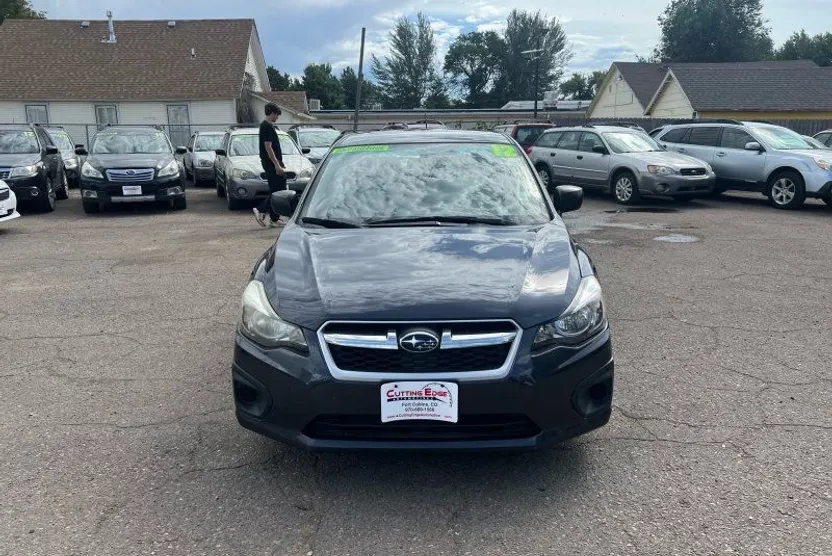 2012 Subaru Impreza 2.0i photo 1