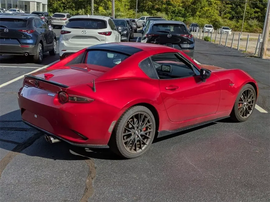 2017 Mazda MX-5 Miata Miata RF photo 1