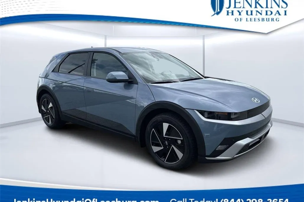 2025 Hyundai Ioniq 5 SE photo 1