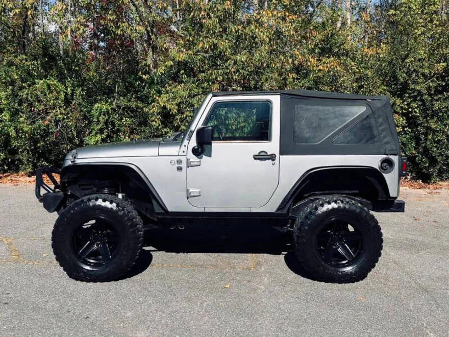 2014 Jeep Wrangler Sport photo 1