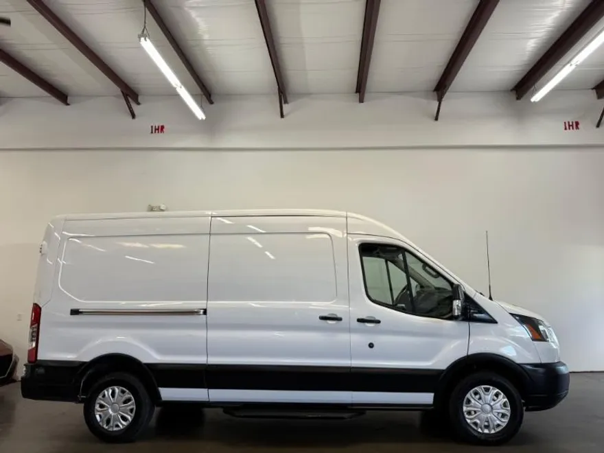 2019 Ford Transit Van photo 1