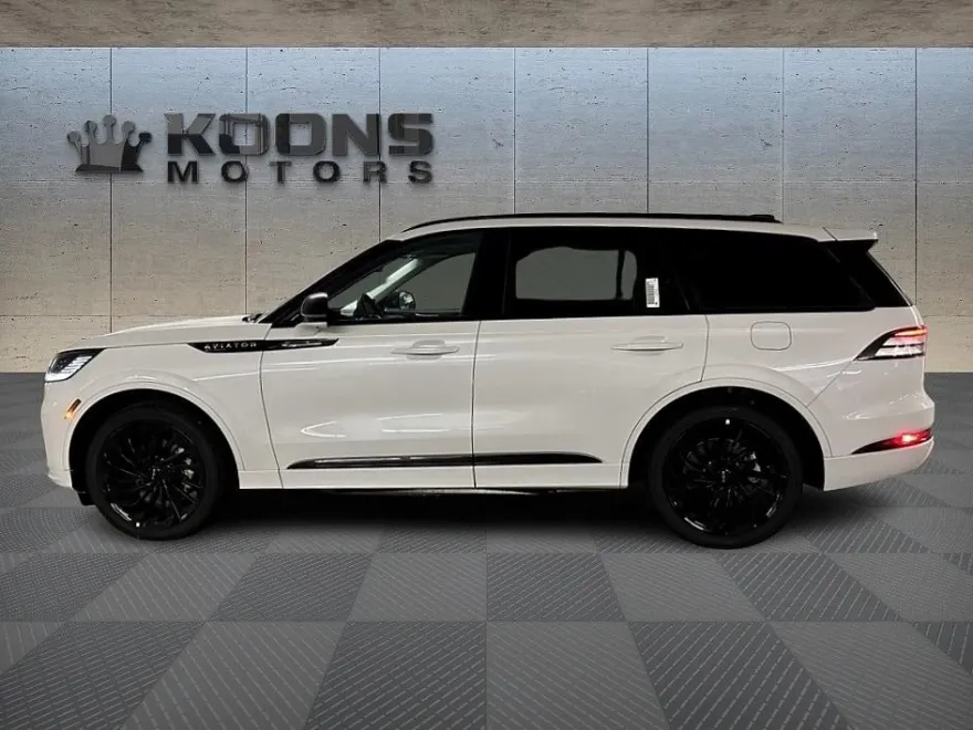 2025 Lincoln Aviator Reserve photo 4