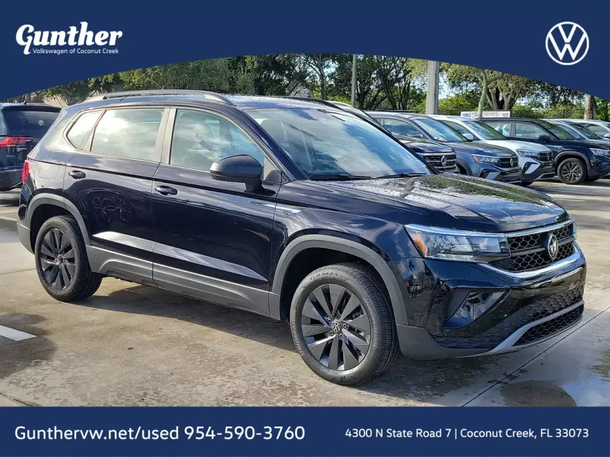 2023 Volkswagen Taos S photo 1