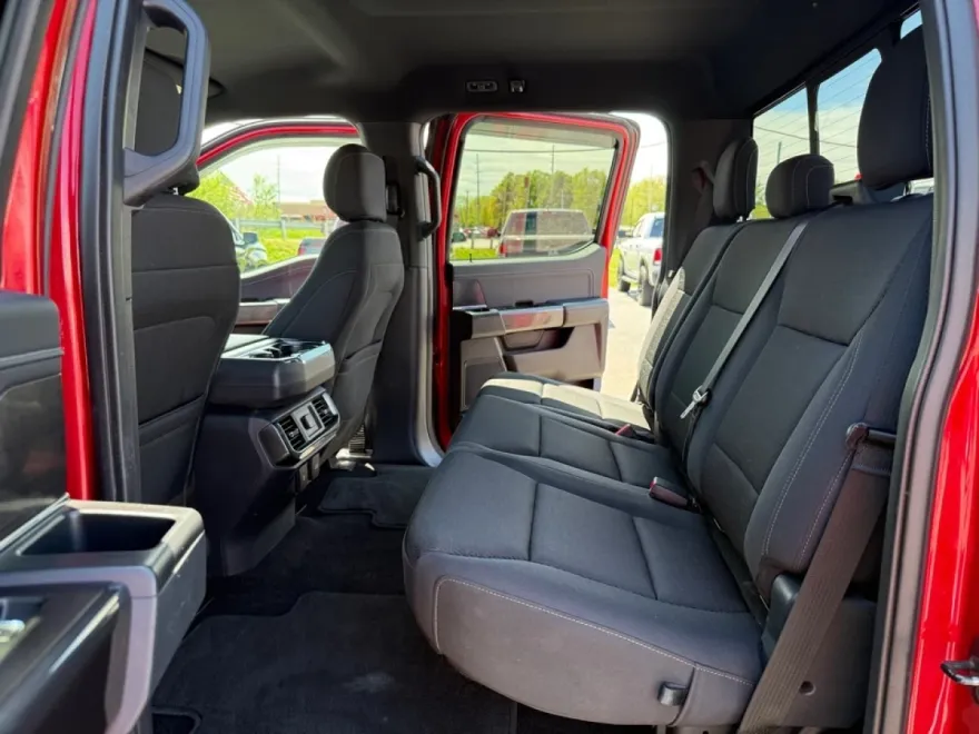 2021 Ford F-150 XLT photo 14
