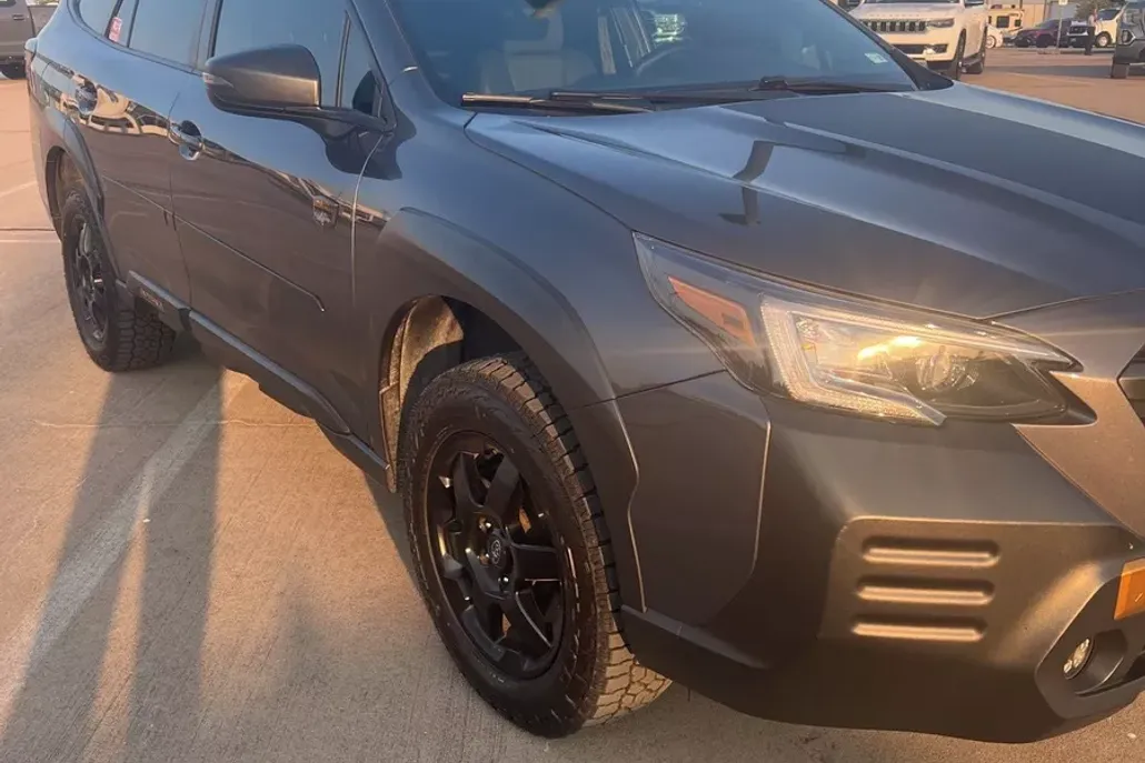 2022 Subaru Outback Wilderness photo 1