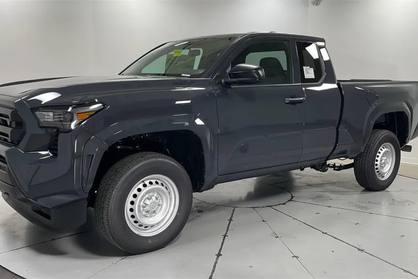 2025 Toyota Tacoma SR XtraCab photo 1