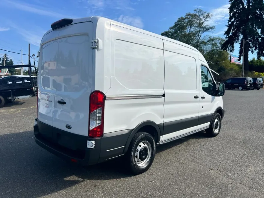 2018 Ford Transit Cargo Van photo 1