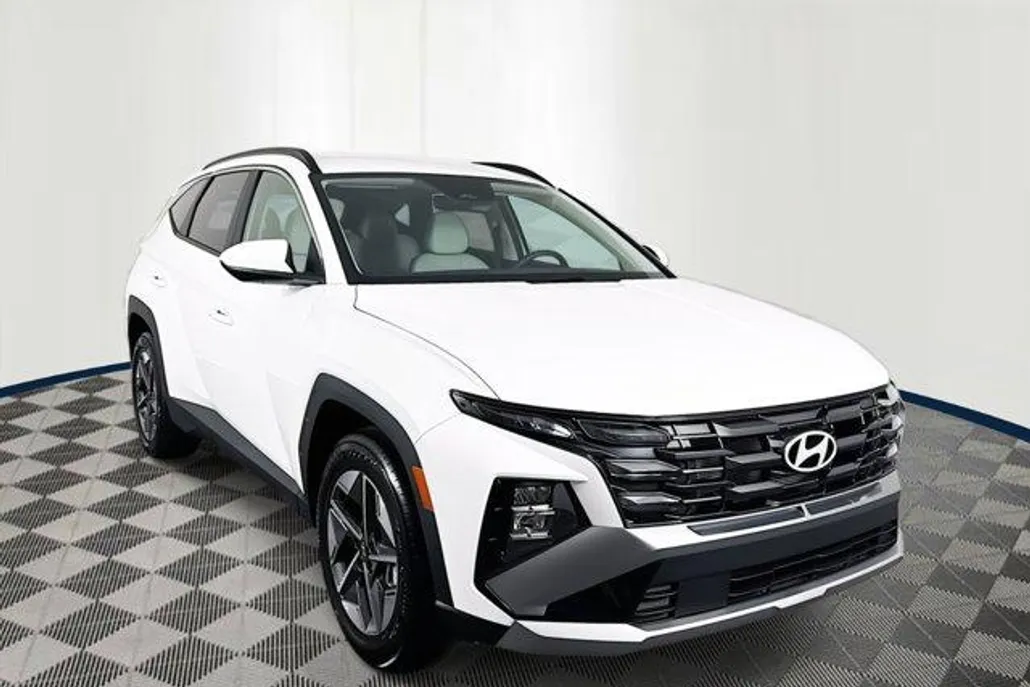 2026 Hyundai Tucson SEL photo 1