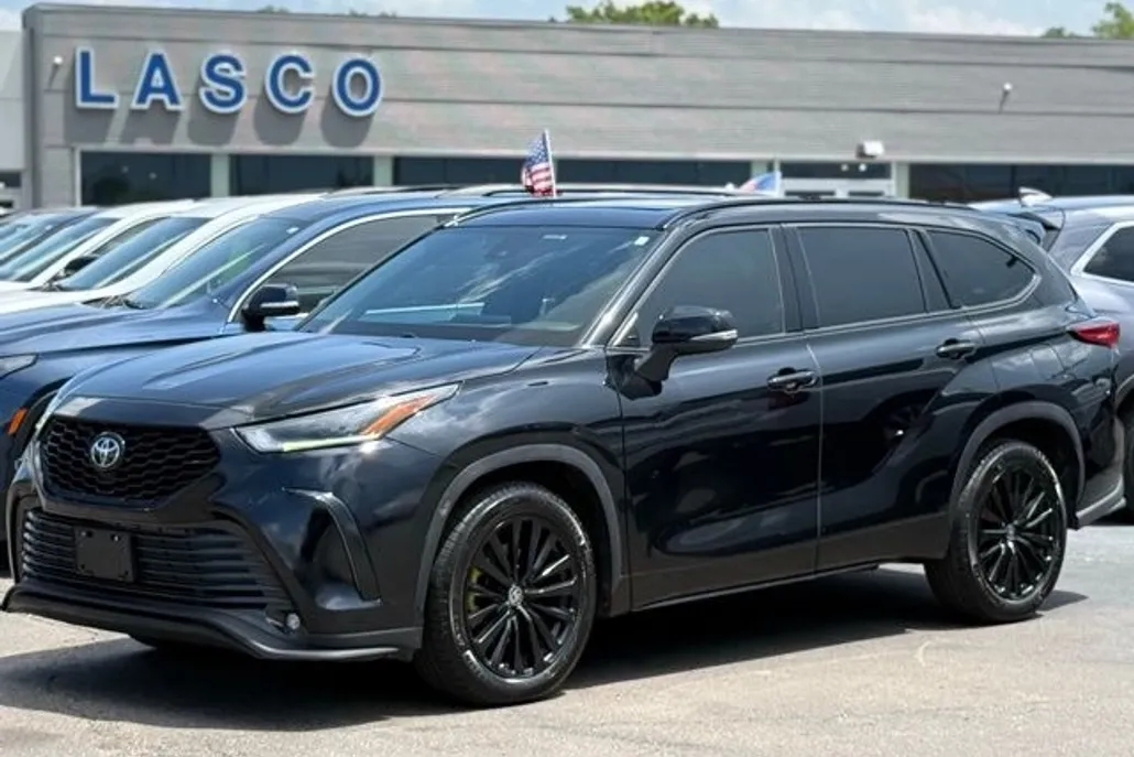 2022 Toyota Highlander XSE photo 1