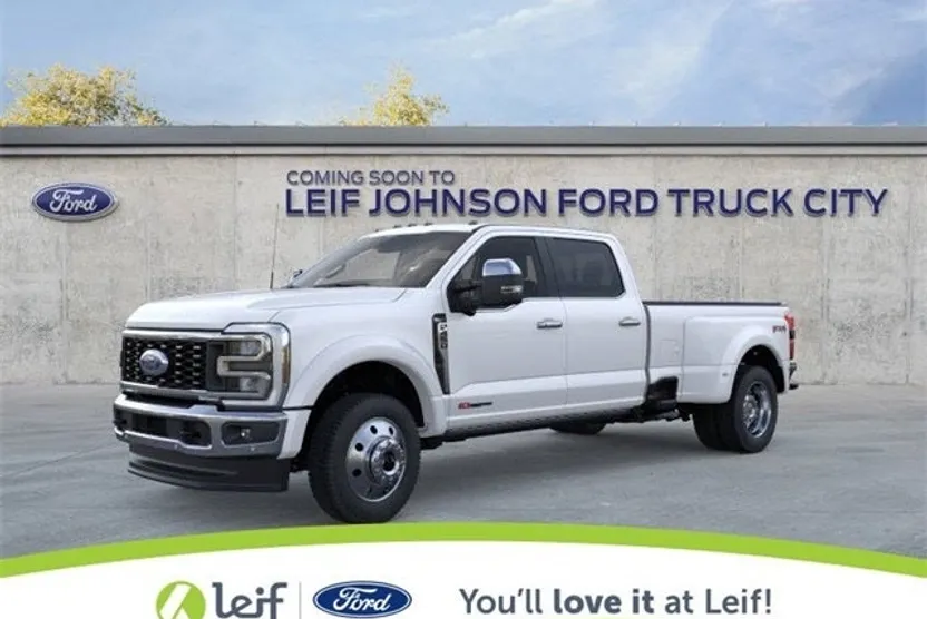 2026 Ford F-450 King Ranch photo 1