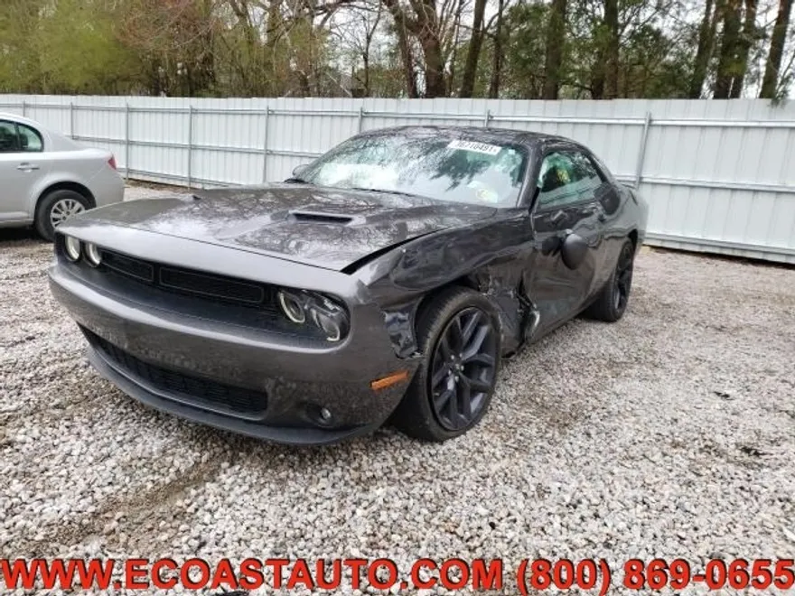 2020 Dodge Challenger SXT photo 1