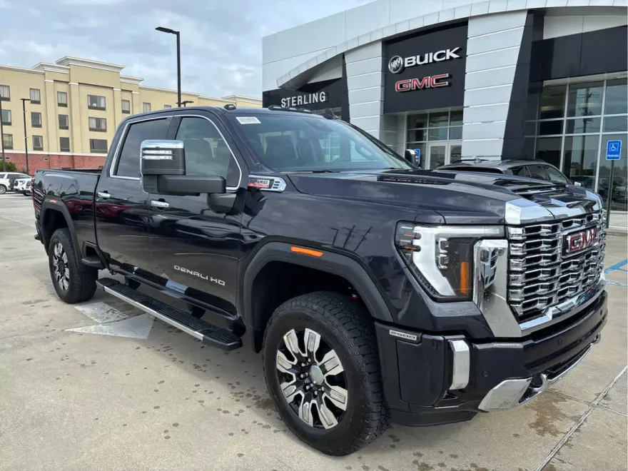 2025 Gmc Sierra 2500 HD Denali photo 1