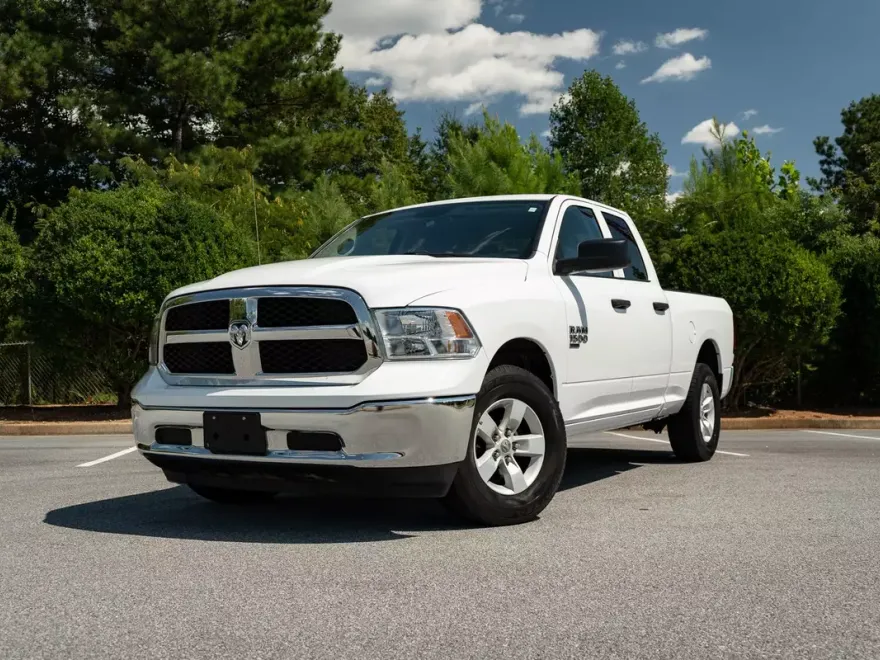 2024 Ram 1500 Classic SLT photo 1