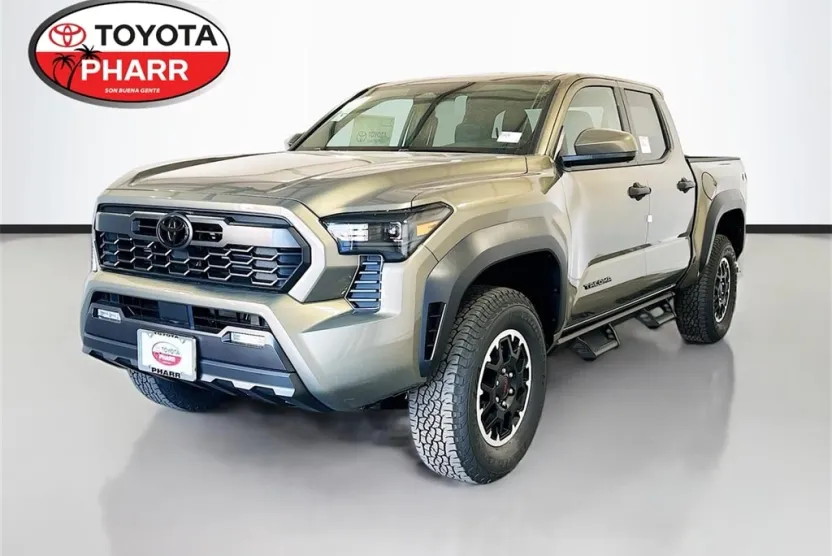 2025 Toyota Tacoma TRD Off-Road photo 1