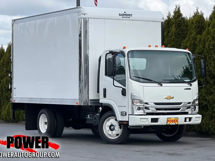2025 Chevrolet Silverado 4500HD Base photo 1