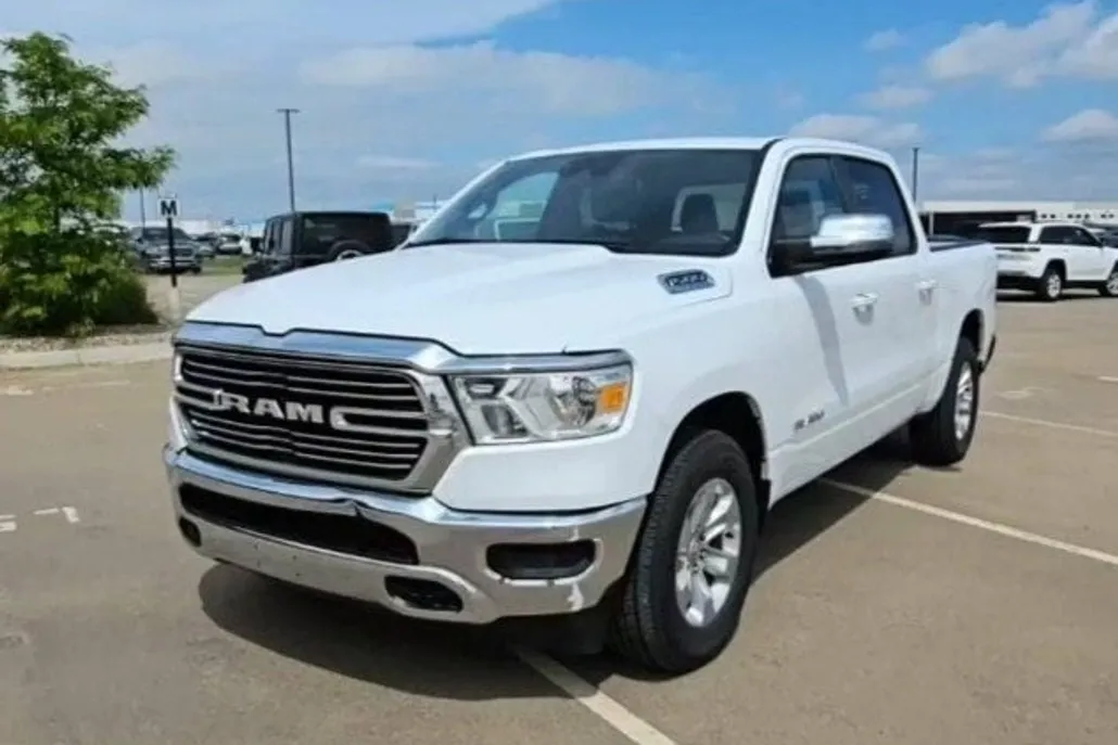 2023 Ram 1500 Laramie photo 1