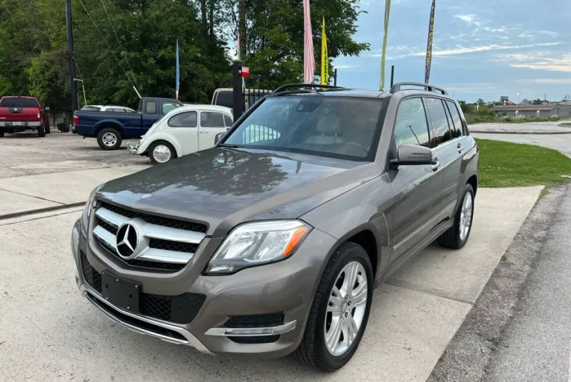 2015 Mercedes Benz GLK 250 BlueTEC photo 1