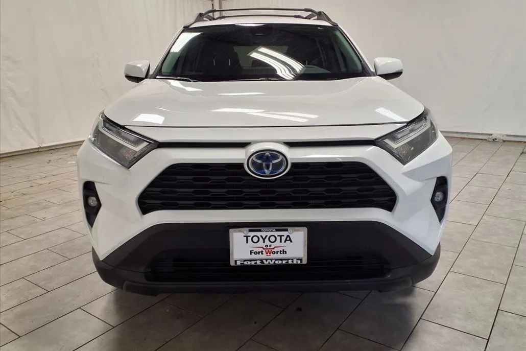 2023 Toyota RAV4 Hybrid photo 1