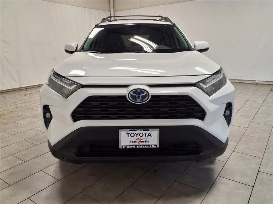 2023 Toyota RAV4 Hybrid photo 1