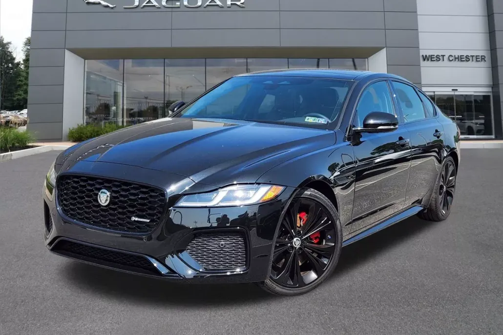 2024 Jaguar XF P300 R-Dynamic SE photo 1