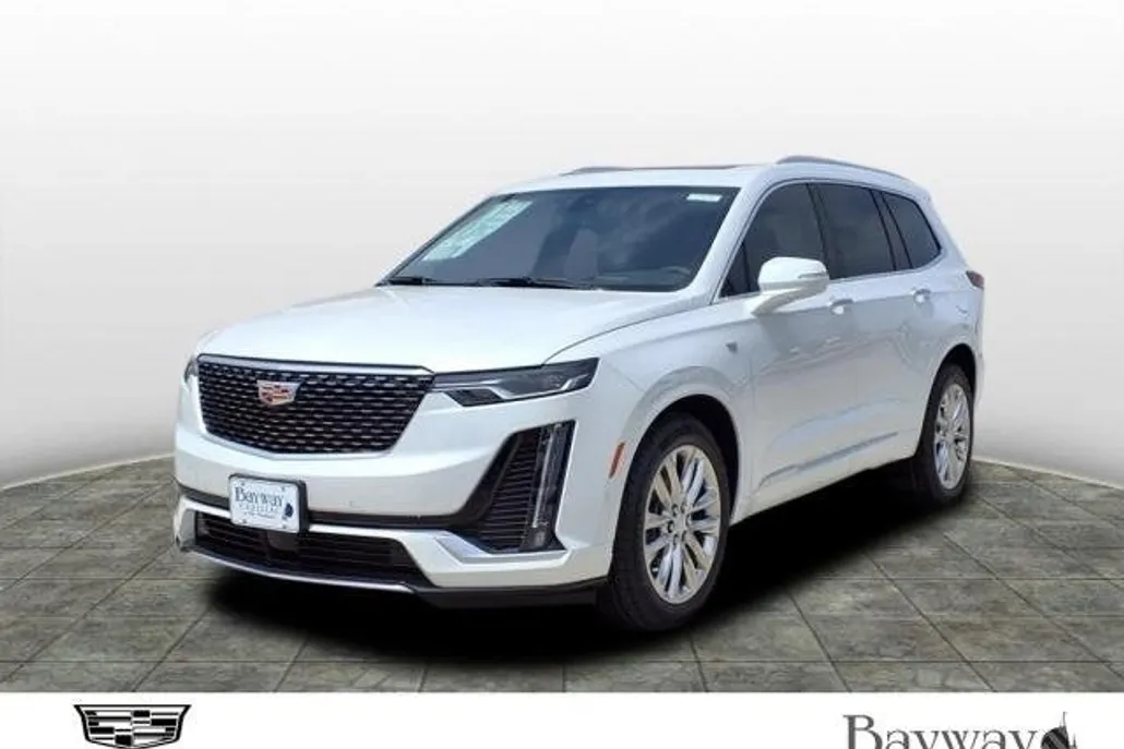 2025 Cadillac XT6 Premium Luxury photo 1