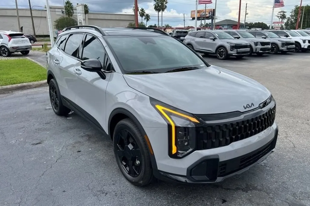 2026 Kia Sportage Hybrid X-Line photo 1