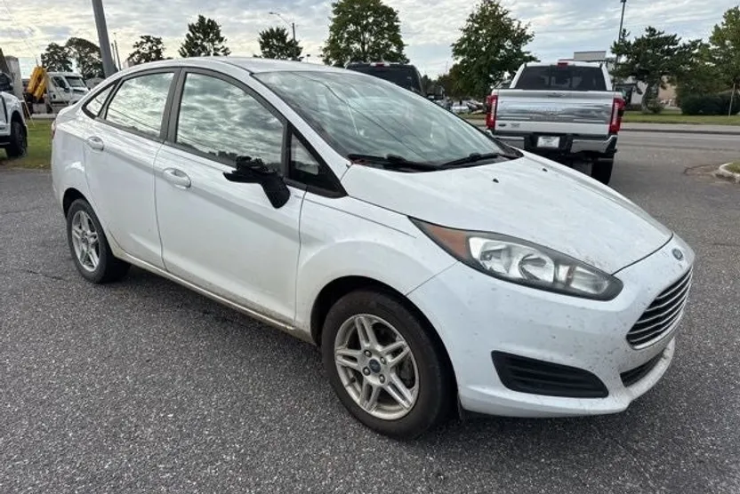 2019 Ford Fiesta SE photo 1
