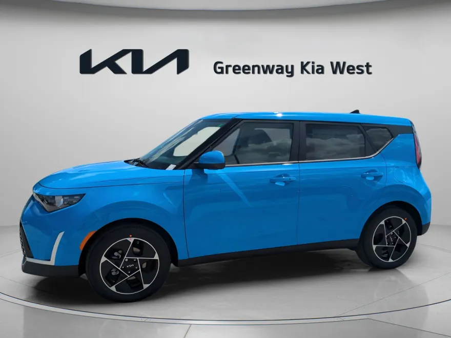 2025 Kia Soul EX photo 1