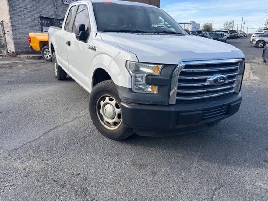 2015 Ford F-150 XL photo 1