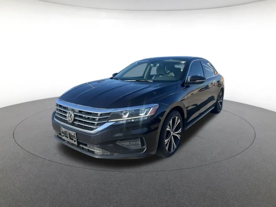 2020 Volkswagen Passat 2.0T SEL photo 1
