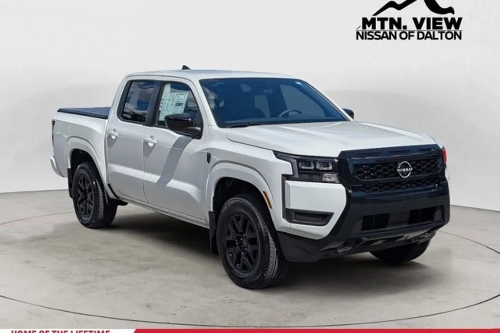 2026 Nissan Frontier SV photo 1