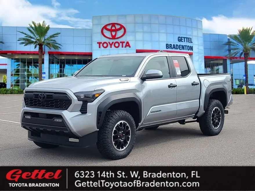 2025 Toyota Tacoma TRD Off-Road Double Cab photo 1