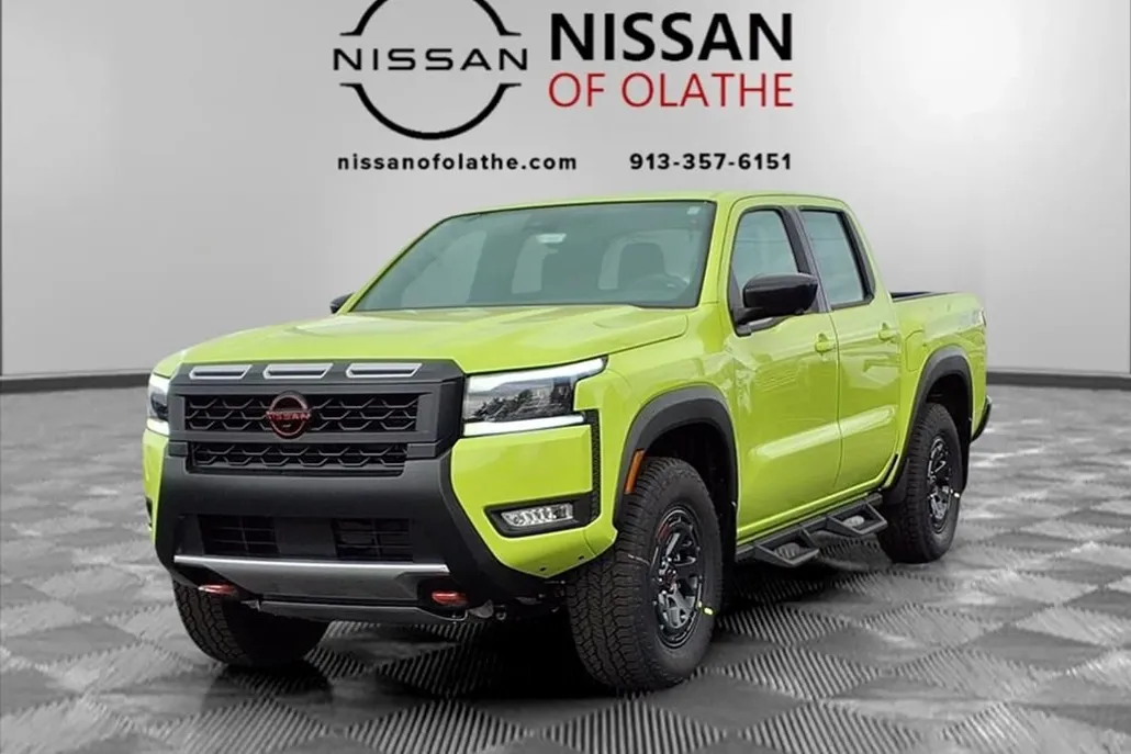 2026 Nissan Frontier PRO-4X photo 1