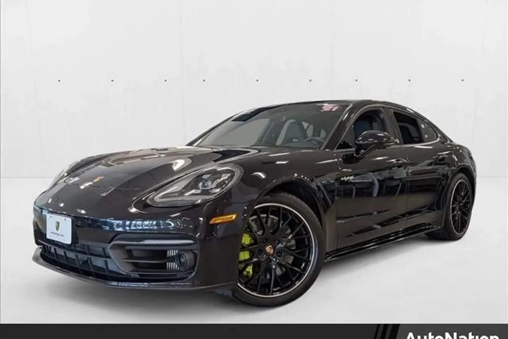 2021 Porsche Panamera 4 E-Hybrid photo 1