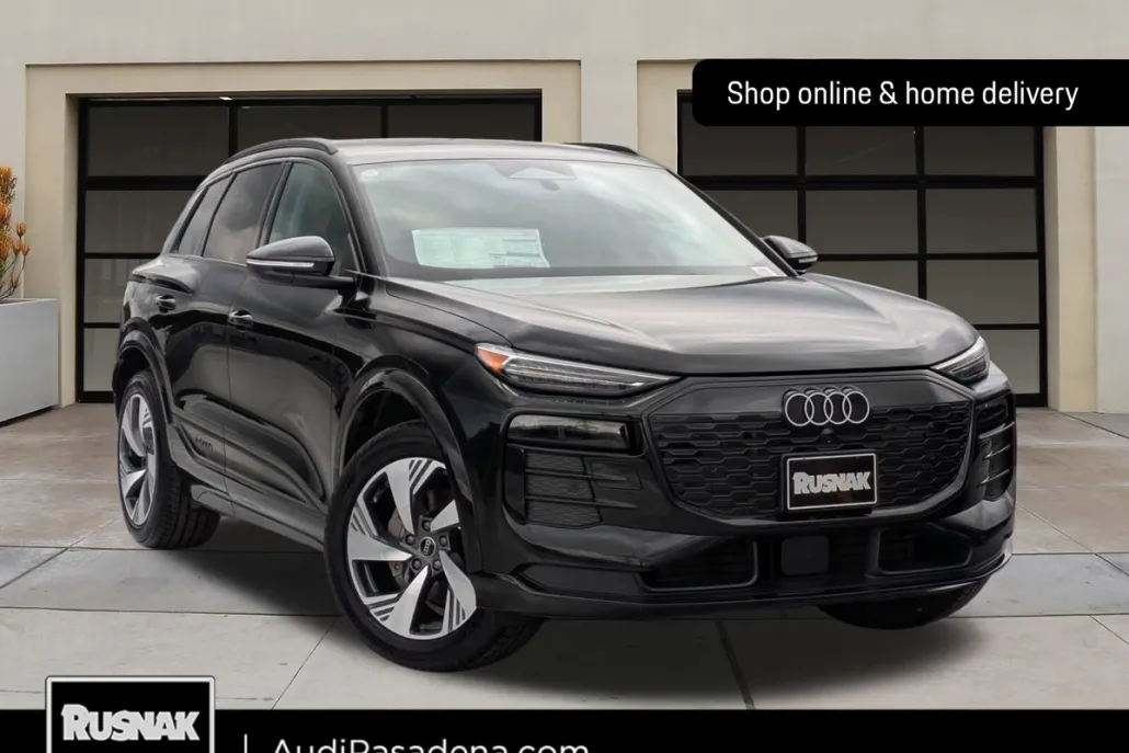 2025 Audi Q6 E-tron Premium Plus photo 1