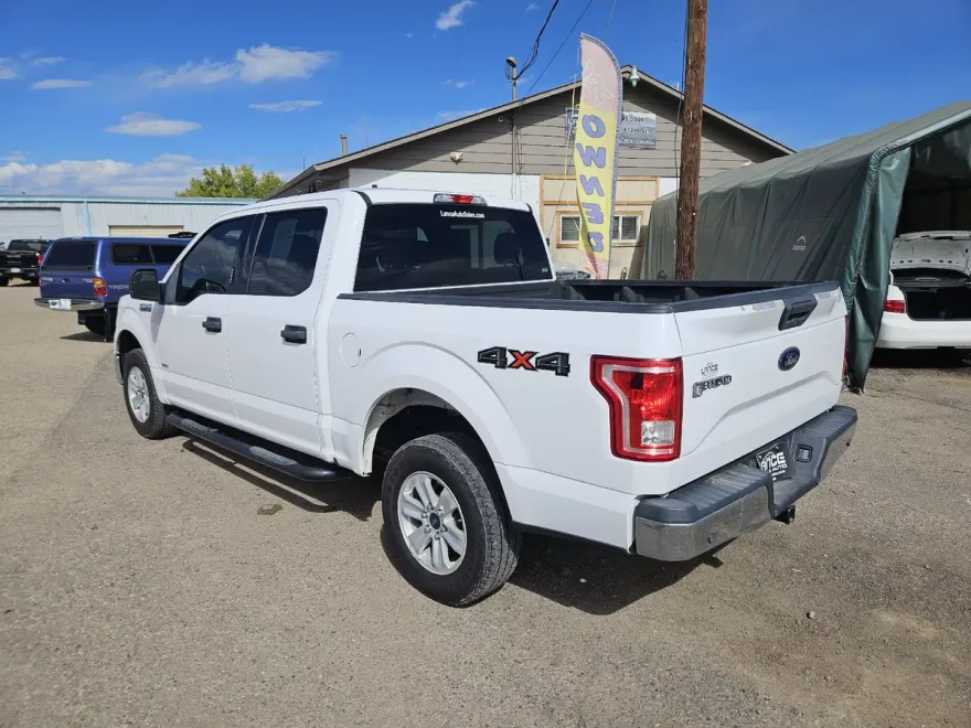 2017 Ford F-150 XLT photo 1