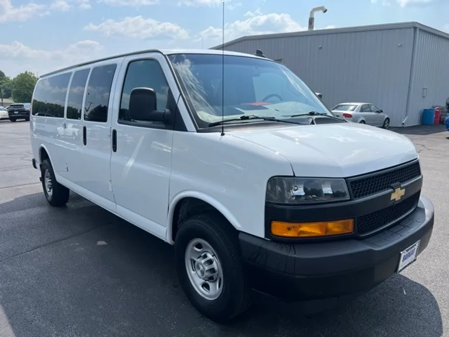 2023 Chevrolet Express 3500 LS photo 1