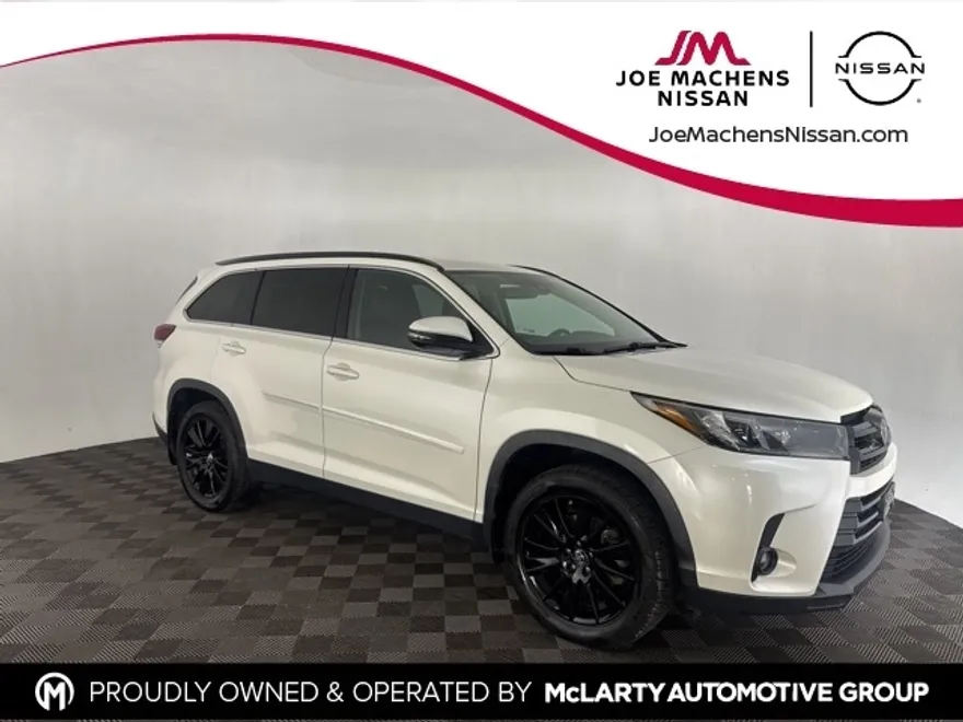 2019 Toyota Highlander Base photo 1