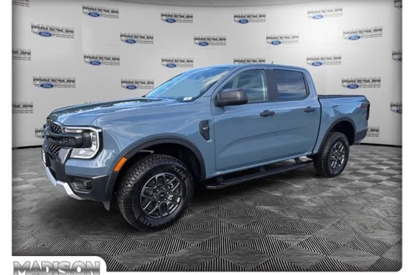 2025 Ford Ranger XLT photo 1