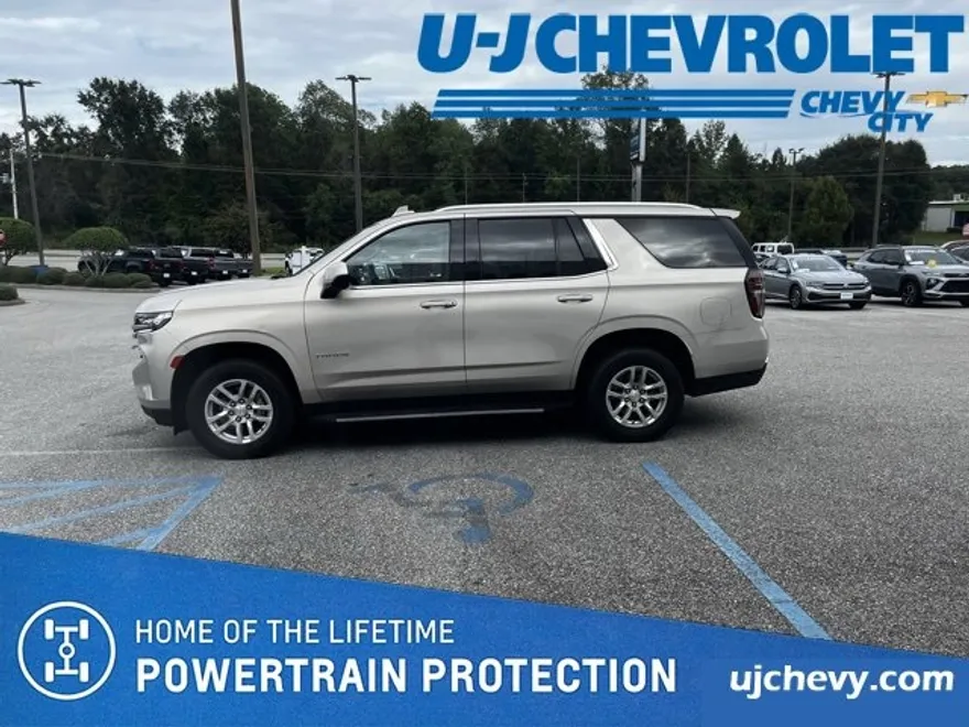 2023 Chevrolet Tahoe LT photo 1