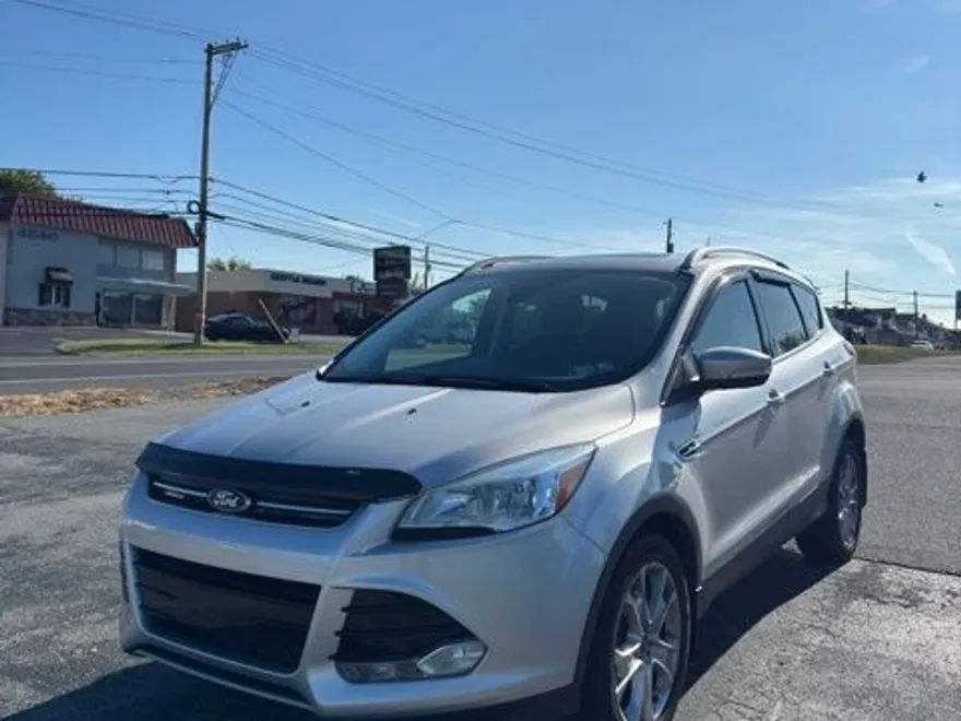 2016 Ford Escape Titanium photo 1