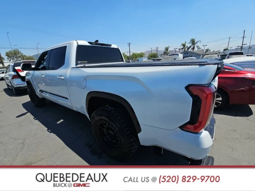 2022 Toyota Tundra Platinum photo 1
