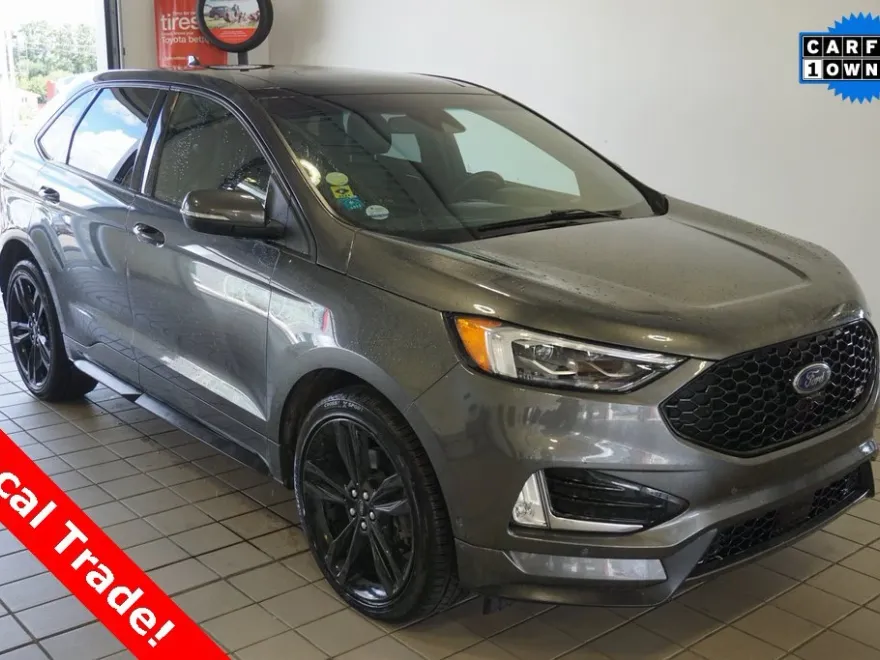 2019 Ford Edge ST photo 1