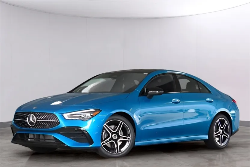 2025 Mercedes Benz CLA 250 4MATIC photo 1
