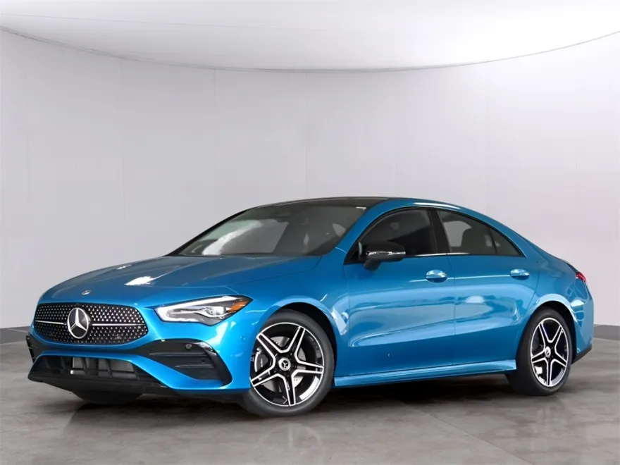 2025 Mercedes Benz CLA 250 4MATIC photo 1